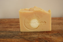 Load image into Gallery viewer, Lemon Balm Bar